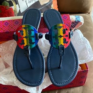 EUC size 8 1/2 Tory Burch sandals. Navy blue with rainbow logo